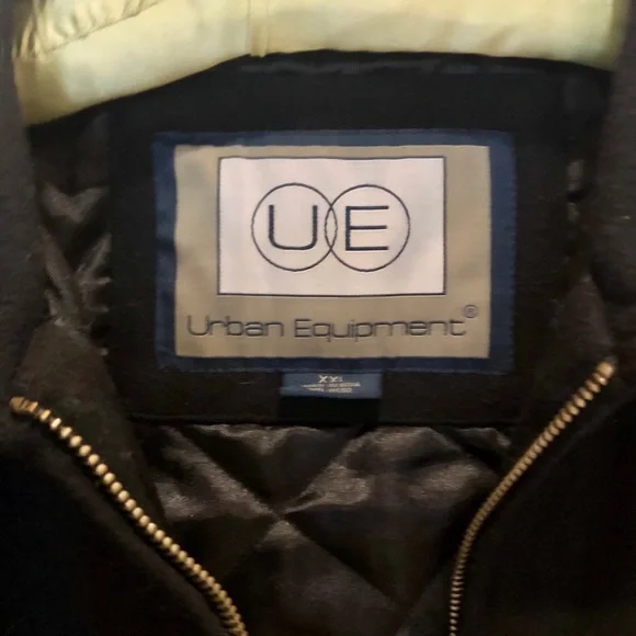 Urban Equipment FulLy Lined 85% Wool XXL Zip Coat - Picture 3 of 6